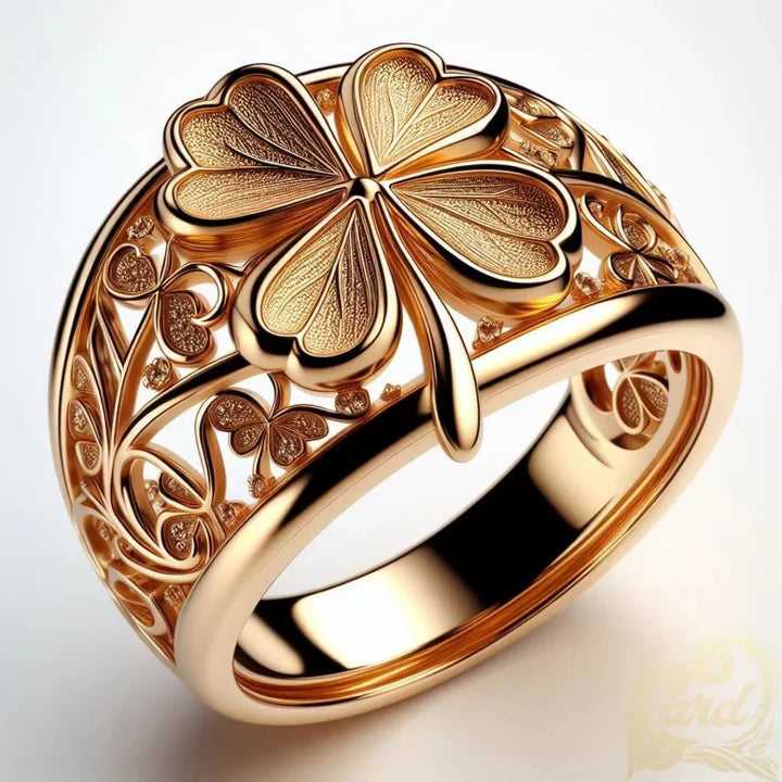 Anillo Exótico Trébol Dorado