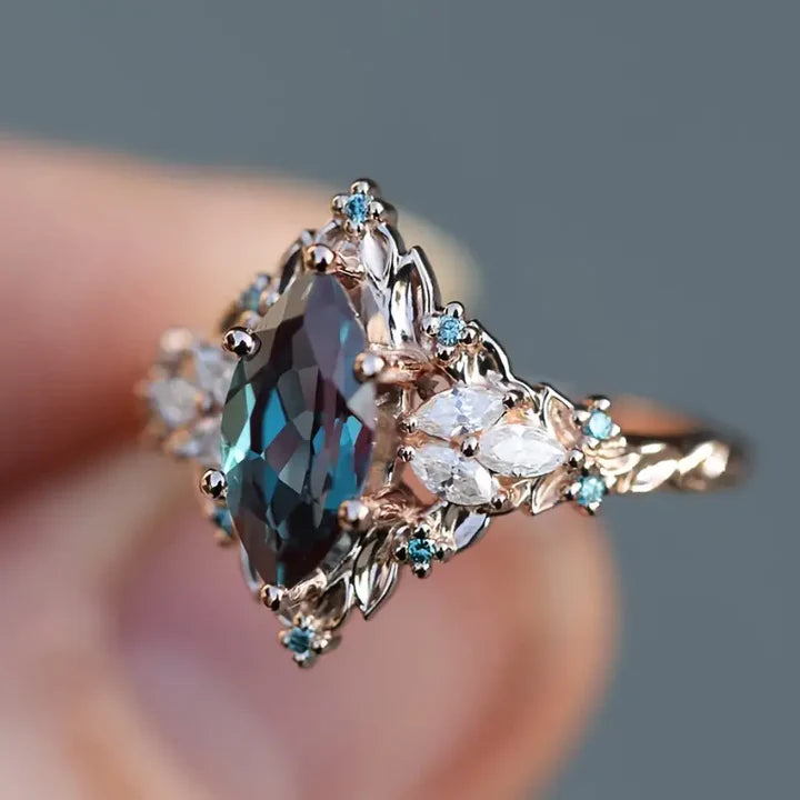 Anillo Exótico Cristalino Vintage