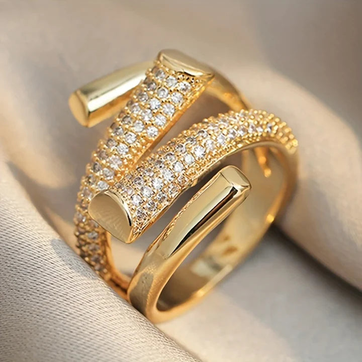 Anillo Irregular Brillante Abierto