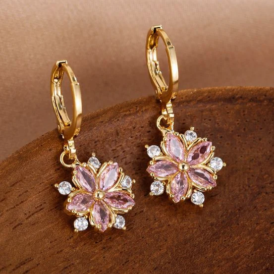 Pendientes Flor de Cristal Elegante en Oro