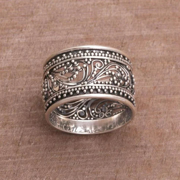 Anillo Hueco Hiedra en Plata