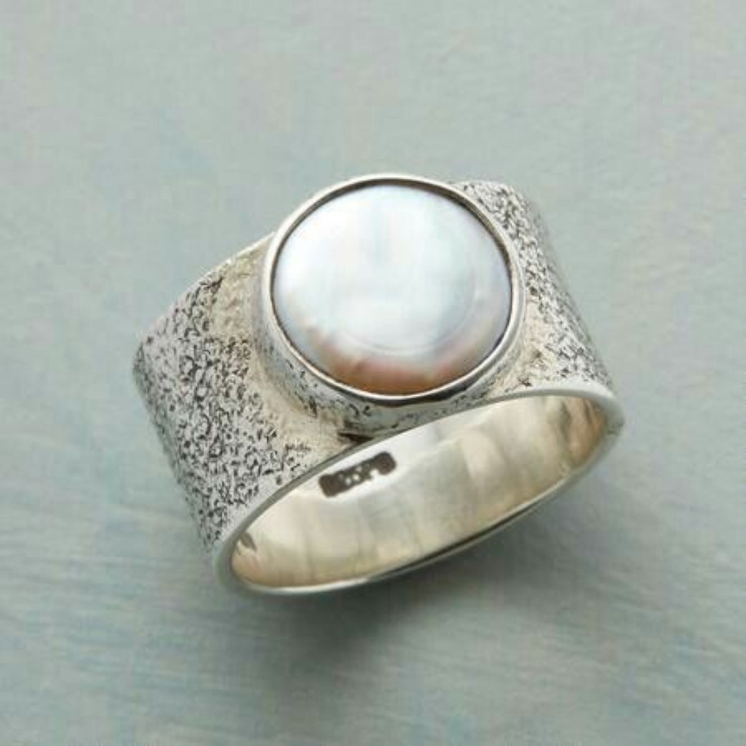 Anillo Vintage con Piedra Blanca en Plata