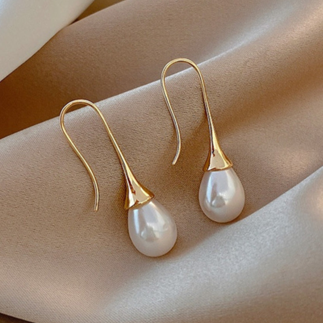 Pendientes Gota de Perla Elegante