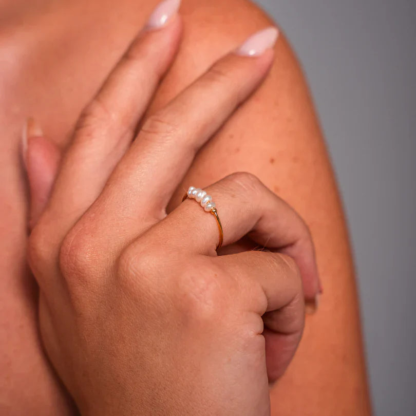 Anillo Mini de Perlas