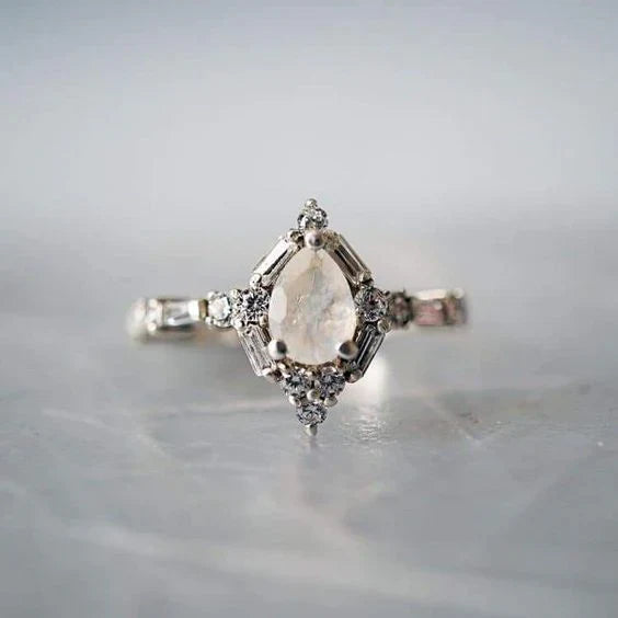 Anillo Lunar de Estrella Vintage