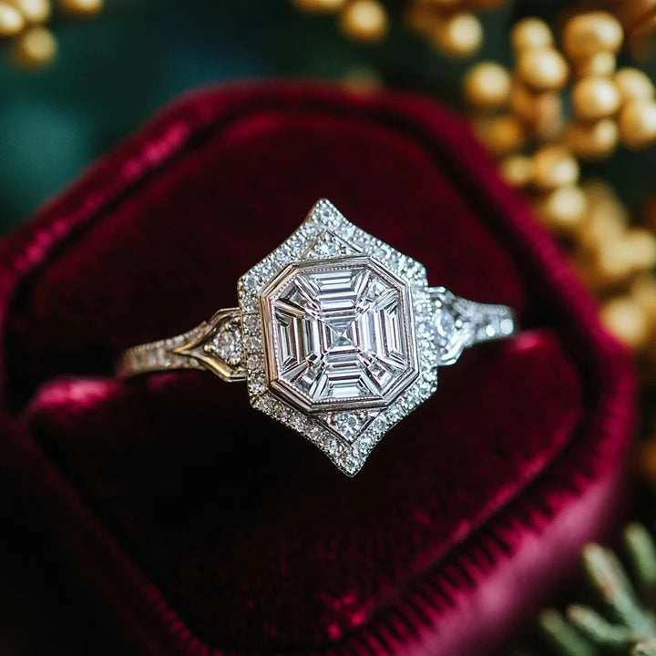 Anillo Cristalino Tribal en Plata Vintage