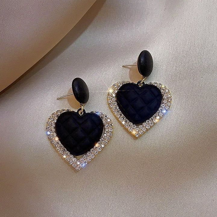 Pendientes Corazón Oscuro en Oro