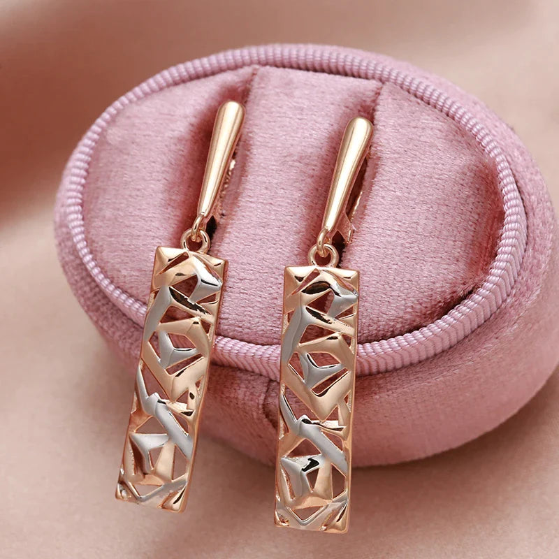 Pendientes Elegantes Rectangulares en Oro y Plata