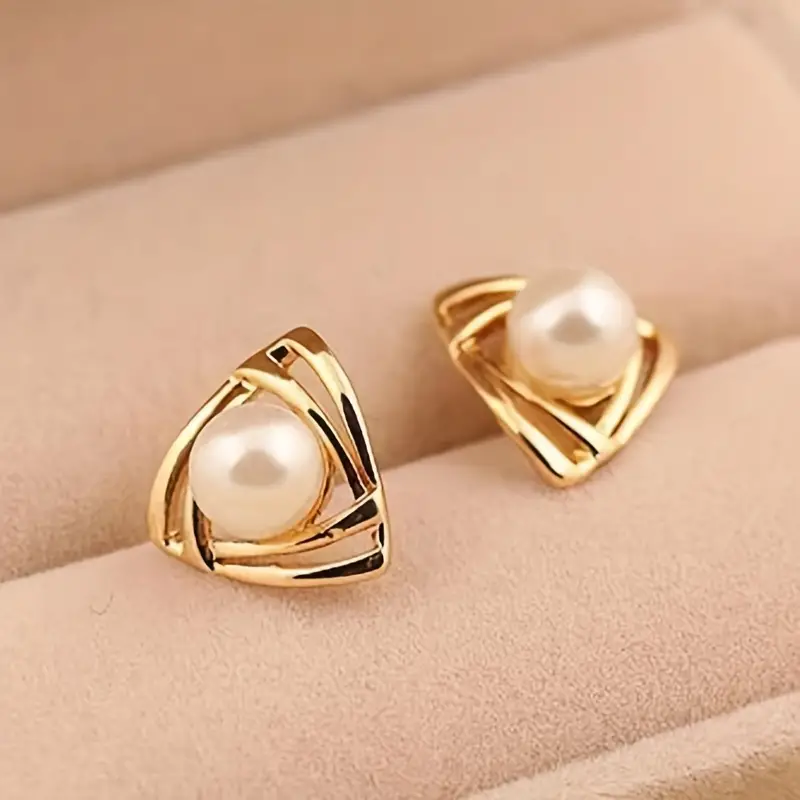 Pendientes con Perlas y Oro Elegantes